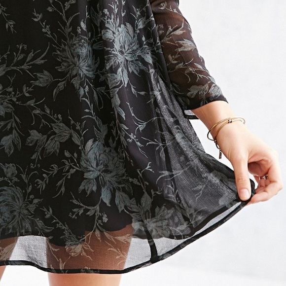 UO Ecote trapeze dress - Picture 4 of 6